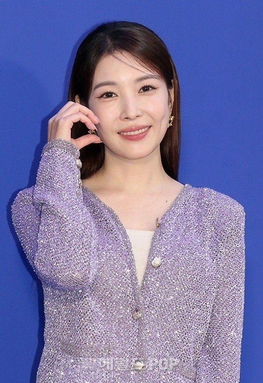 [팝업★]저급한 악플 보아, 도 넘은 낙서 테러 당해…팬들이 직접 지웠다