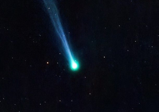 9월6일 새벽 미국 애리조나 투싼에서 촬영한 니시무라 혜성. Eliot Herman/어스스카이