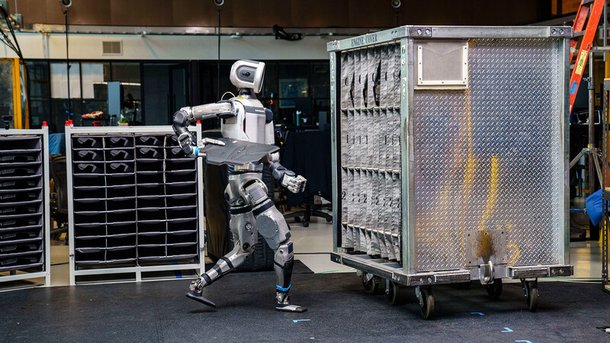 AI발 구조조정, '숙련 사다리' 끊긴다…"신입 뽑아도 시킬 일 없어"