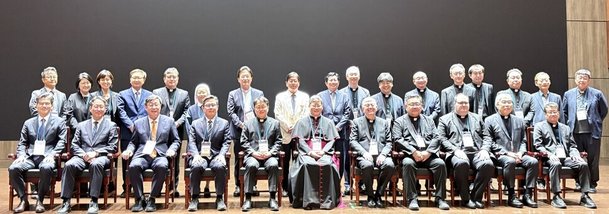"의료 인공지능, 인간과 함께 그러나 인간을 앞서지 않아야 한다" [건강한겨레]