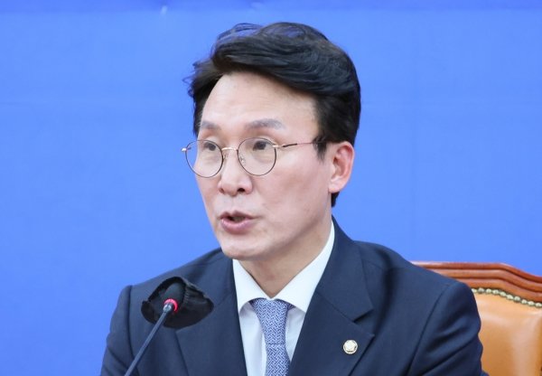 민주당 총선 선대위, 이재명·이해찬·김부겸 3톱 띄운다