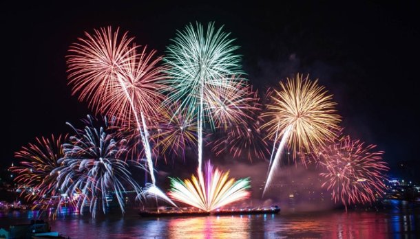 「汚れているので、夜の海を見たくない。」