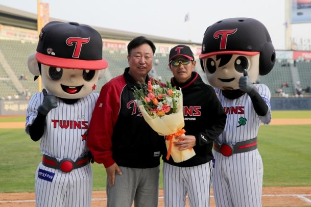 [分享] 韓國隊12強國手 劉泳燦接受右手肘手術