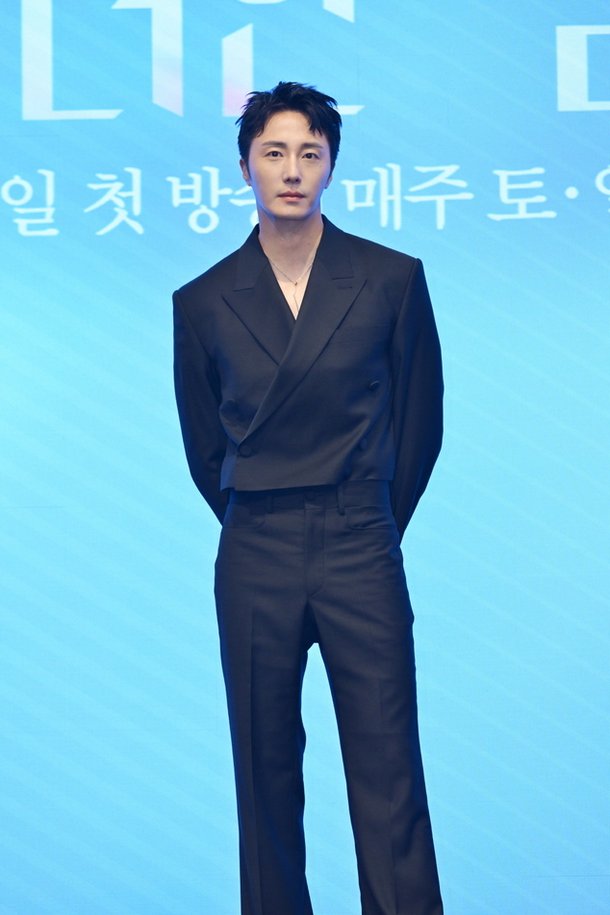 정일우 모델 화보