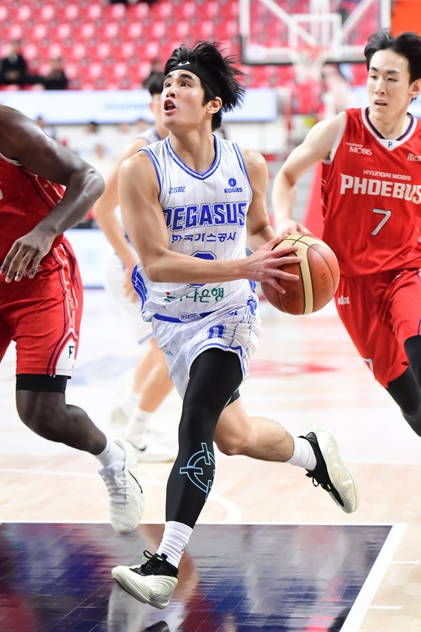 울산 현대모비스 대 대구 한국가스공사 경기에서 돌파하는 벨란겔