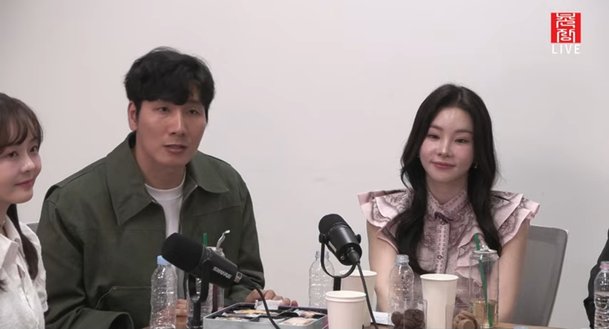 국화-14기 경수 결별 두 달 만나다 헤어져…&apos;나솔사계&apos; 현커 無