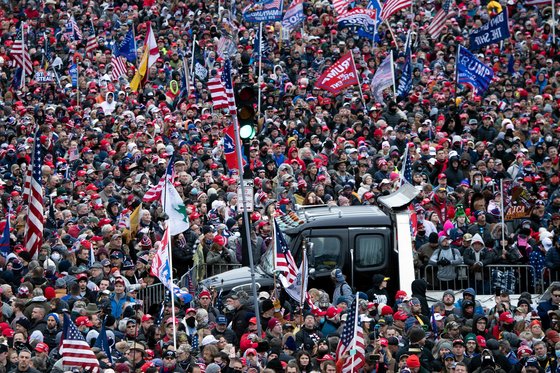  2021 1 6(ð) ̱  DC ǰ  忡  ̱ ϱ  '(Save America rally) ȸ. AFP=մ