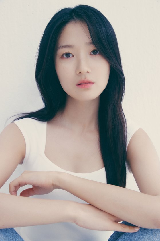 [단독] 김혜윤, 로코퀸 이어 호러퀸 노린다 '살목지' 원톱 주연