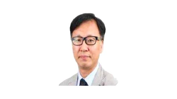 Director Hong Vows Responsibility in New Public Health Leadership Role - News Directory 3