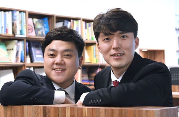 ì œ1ì•¼ë‹¹ ìž…ì´ ëœ ì´ëŒ€ë‚¨ ëŒ€ë³€ì¸ ì²­ë…„ì´ë¼ëŠ