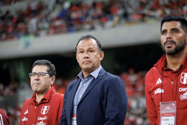 日本に負け、韓国に勝ったペルー監督が明かす両国のサッカーの違いとは？  : ネイト・スポーツ