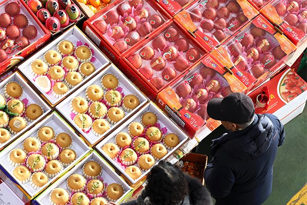 Koreas consumer price inflation drops to 2% range