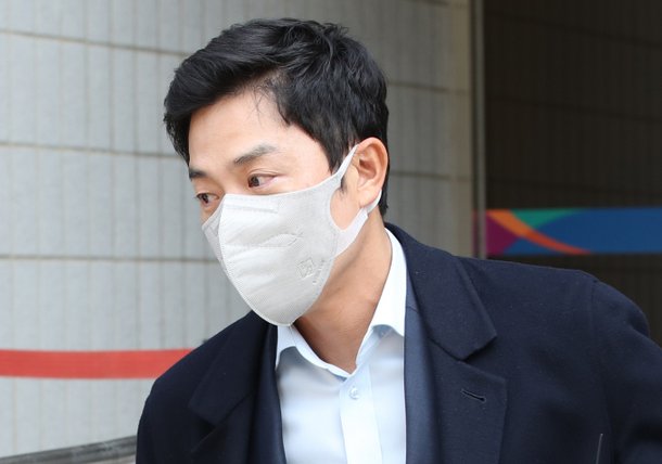 법원, &apos;성유리 남편&apos; 안성현 보석 인용…보증금 5000만원·주거 제한