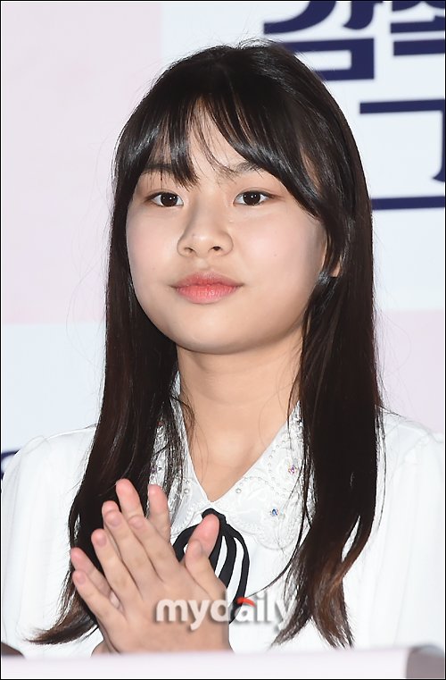 Md포토] 김수안, '저 많이 컸죠?' : 네이트뉴스
