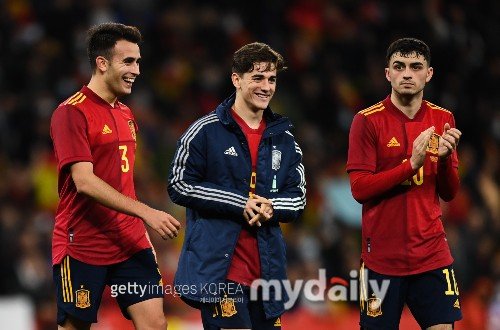스페인 신예 가비-페드리, 코스타리카전 선발 출격…월드컵 데뷔전 : 네이트 스포츠