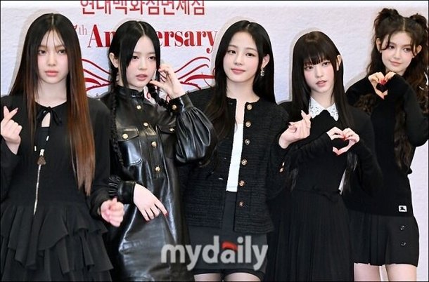 NewJeans (NJZ) side &amp;quot;Adore attempts to completely block activities… punitive measures following the failure of Bang Si-hyuk's concert cancellation&amp;quot; [Full Text]