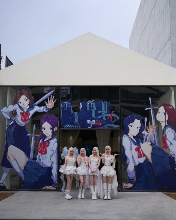 cosmo city ⁢at their ⁤pop-up store