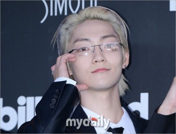 키움 시타하고 기아 응원…더보이즈 케빈 &amp;quot;경솔한 언행, 정말 죄송&amp;quot; [공식](전문)