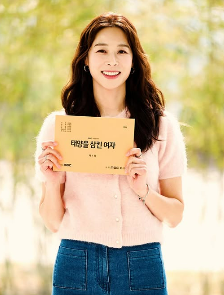 &apos;불륜 용서&apos; 장신영,  해사한 미혼모 시청률 집어삼킨다
