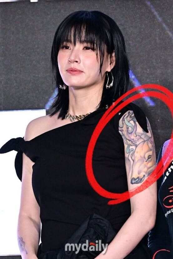 &apos;출산 50일째&apos; 모니카, 파격 사슴 타투 노출…&apos;의미&apos; 뭐길래 (&apos;월드 오브 스우파&apos;)