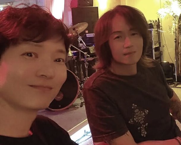&apos;해외 원정도박&apos; 신정환, 90년대 뱀파이어 이브와 근황 공개 &apos;복귀 신호탄?&apos;