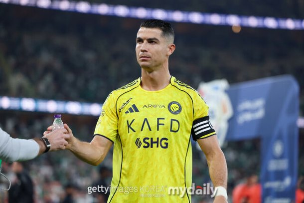 호날두 관련 기사 썸네일 이미지