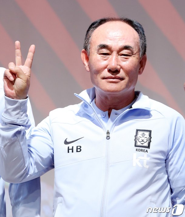 ê¹€í•™ë²