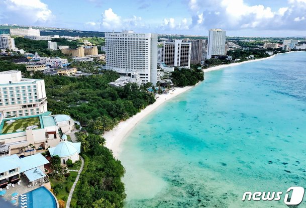 태풍 마와르가 할퀸 괌, 호텔 수영장도 재개 안했다는데…가도 될까?