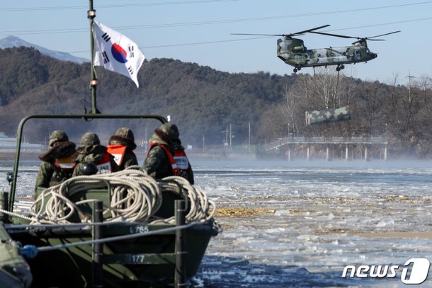 quot;놀라지 마세요quot; 내일 서울 중구·성동구 등서 헬기로 軍 장비공수
