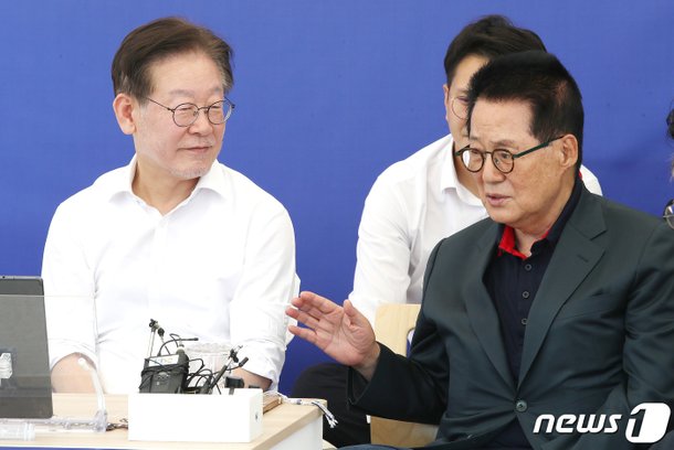 민주, 심야 최고위서 조국당 명예당원 박지원