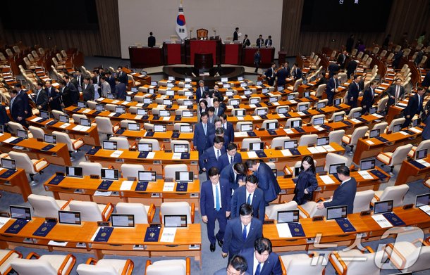 이번주 산자위 국감…체코원전·대왕고래 치열한 공방 예고