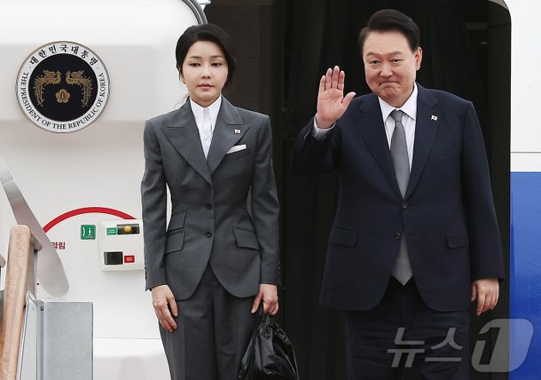 6070 결집 국군의날 통했다…윤 대통령 지지율 27.9%로 반등