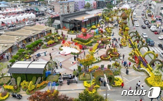 백종원 감싼 예산군 의리…기한 지난 식자재 안썼다, 인간 짬통 너무해