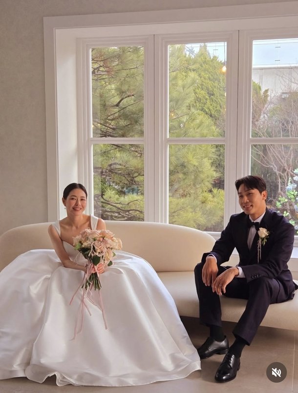 김태술 결혼 소식 알리자 박하나 축하드려요 화답…화기애애 부부