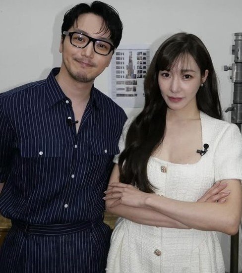 Byun Yo-han♥Tiffany Young, Legally Married "Marriage Registration on the 27th... Wedding Ceremony Simplified"