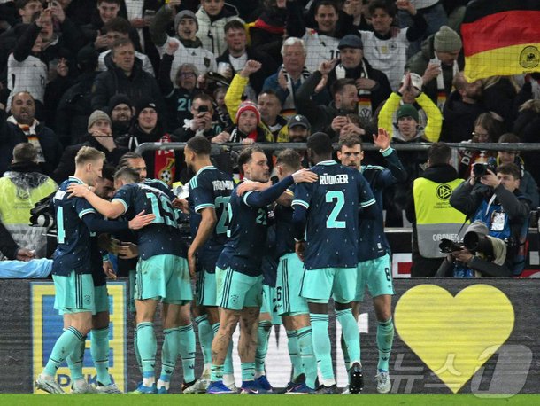 독일 대 가나 친선경기 관련 이미지