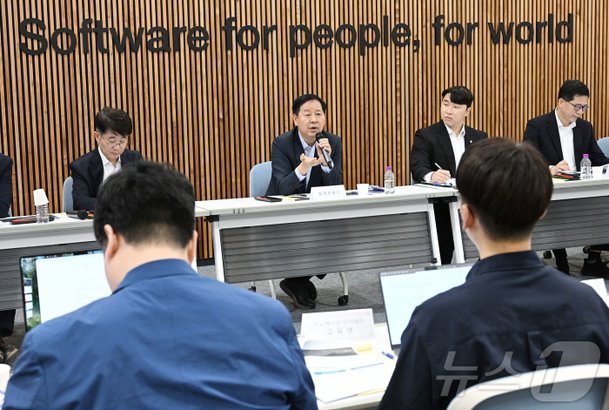 구윤철 부총리, 에이전틱 인공지능 교육현장 현장방문 및 간담회