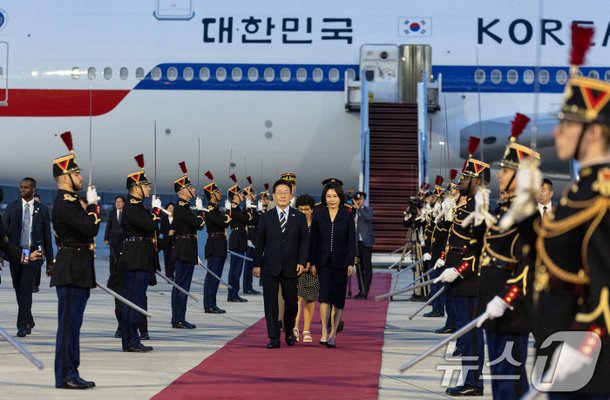 이재명 대통령, 프랑스 파리 도착