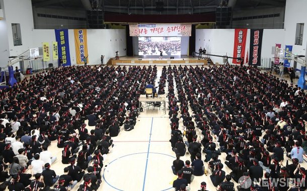 삼성전자 노조, 임금교섭 하루 앞두고