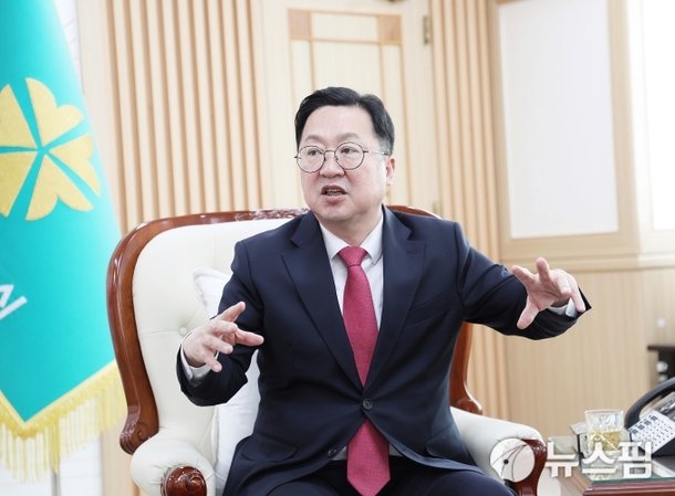 [인터뷰]  이장우 대전시장 