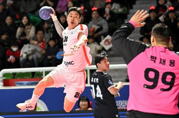 [H리그] 仁川都市開発公社が斗山を破り8連勝…最多タイに並ぶ：ネイト・スポーツ