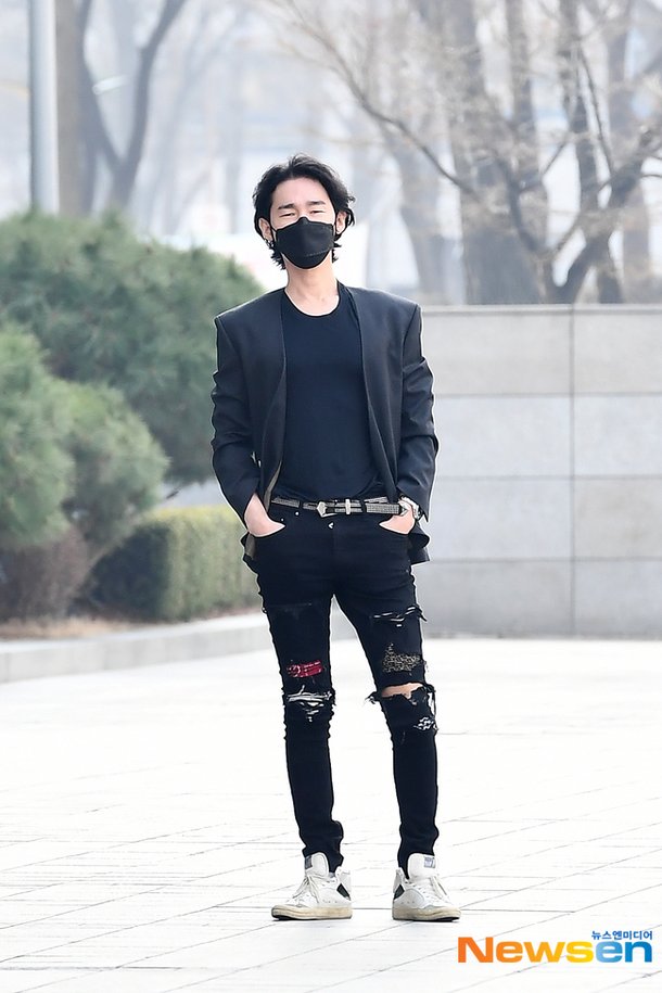 허지웅 '스타일도 좋은 남자 웅디'[포토엔Hd] : 네이트뉴스