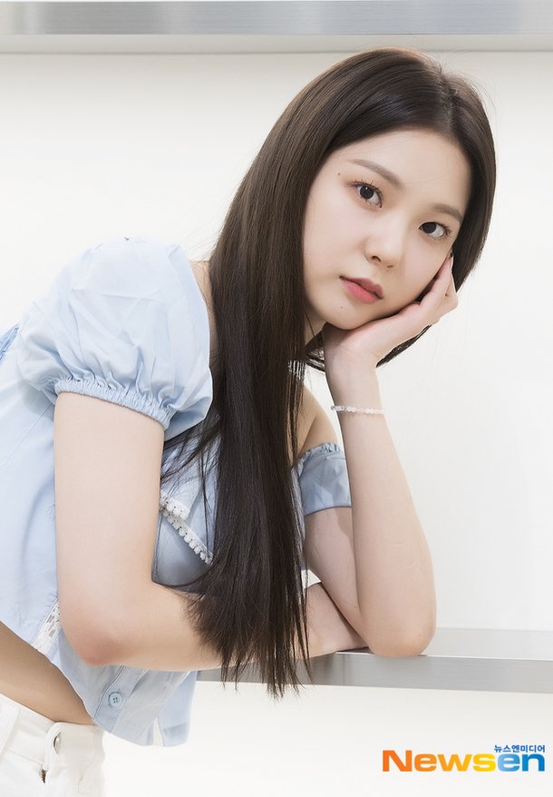 Mnet ì¸¡ Clc ìµœìœ ì§„ ê±¸ìŠ¤í