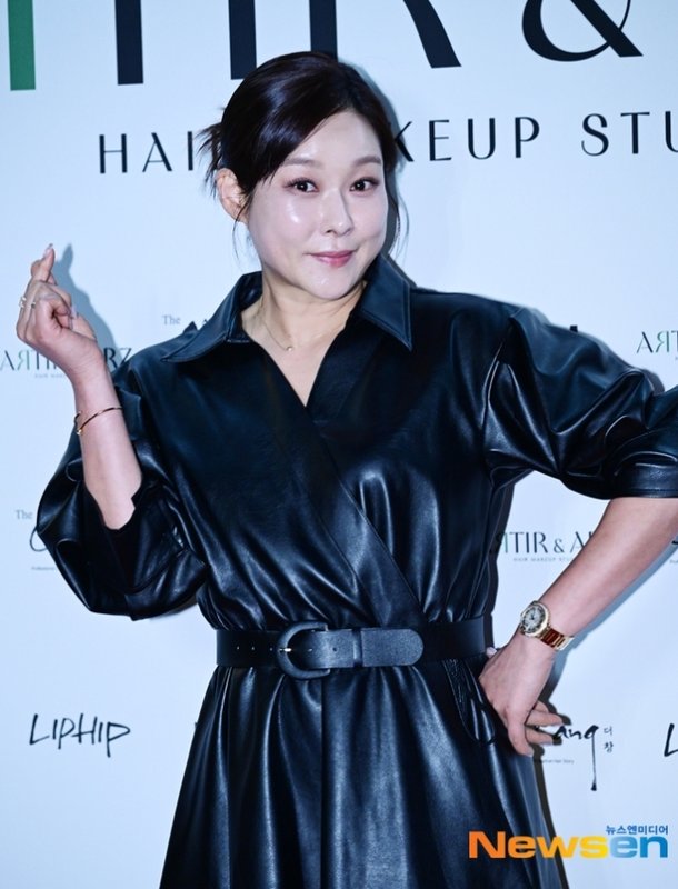 80억 CEO 현영, &apos;슈블리맘&apos; 소환+공구 역풍에 해명 명품 되팔이? 불법 NO[이슈와치]