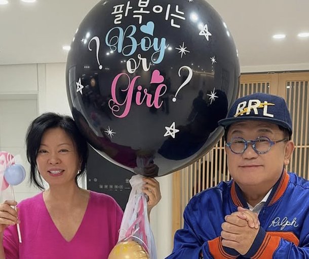 [단독] 이용식 할아버지 됐다 원혁 닮은 손녀, 어버이날 최고 선물 감격 (직격인터뷰)