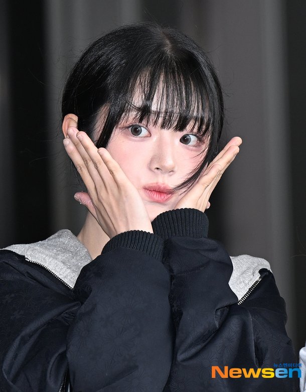 QWER 쵸단, 귀여운 꽃받침 [포토엔HD]
