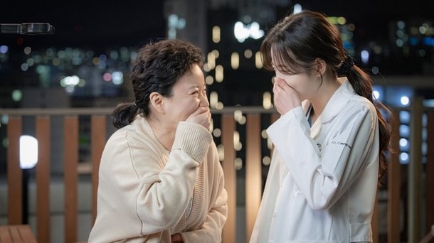 편집하면서도 울었다 감독도 자기반성한 &apos;언슬전&apos; 최애신