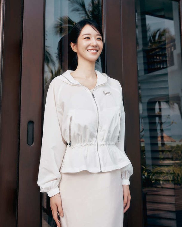 서예지, 베트남서 보디라인 그대로 드러냈다 아름다운 인생의 순간[스타화보]