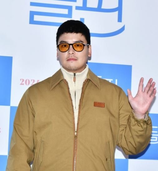 살 찐 이장우, 격한 먹방 &apos;억지 텐션&apos; 지적에 반박 까는 사람들 들어봐라