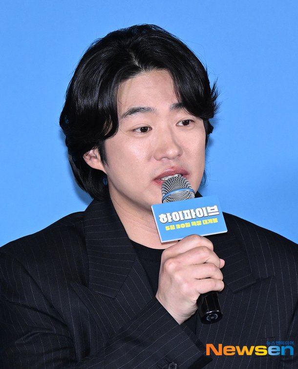 안재홍 &apos;하이파이브&apos;서 유아인과 키스신 하나가 되는 장면